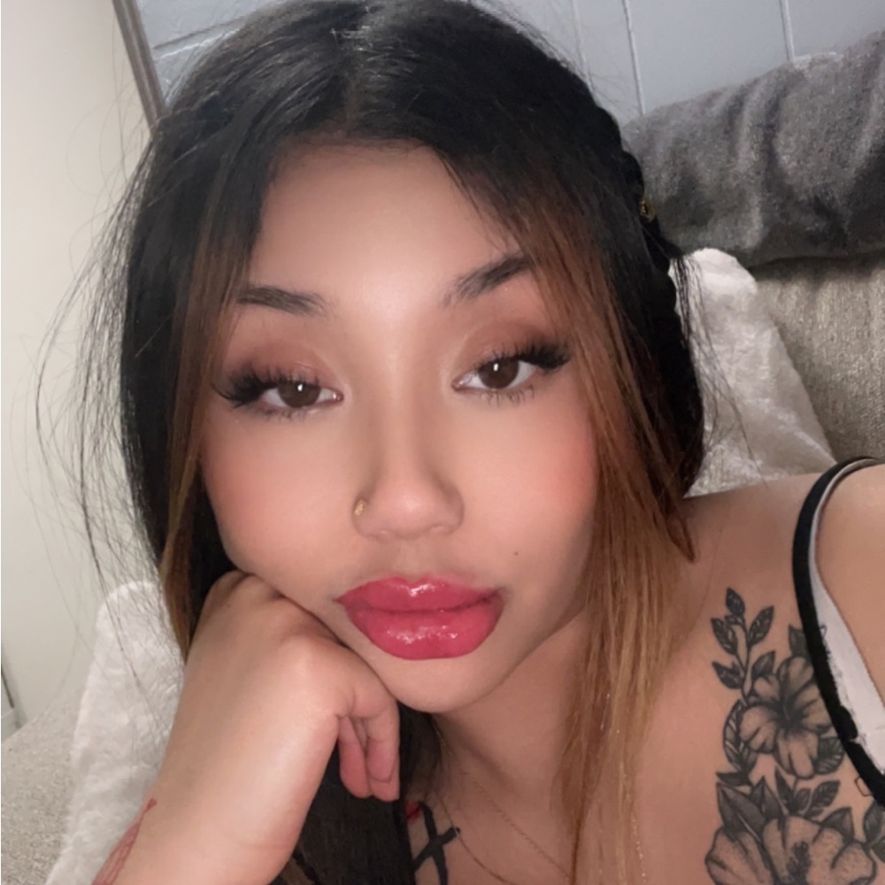 Meet your Posher, Miki